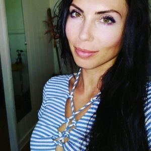 Meet your Posher, Nina